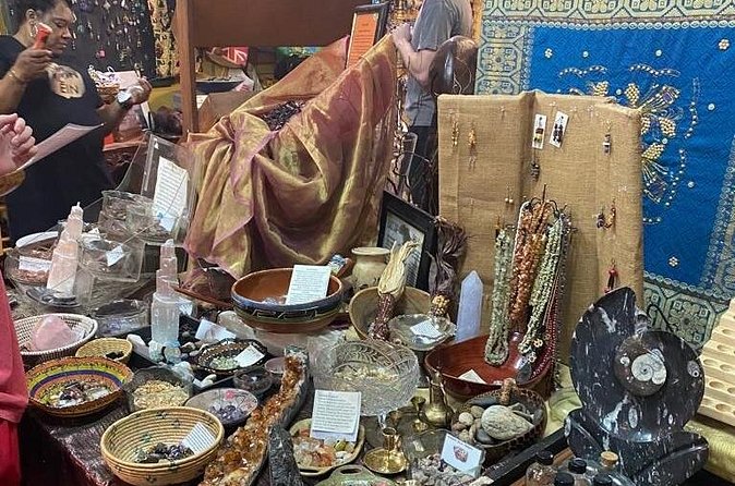 Round Rock & Roll Scavenger Hunt - Cost-Effective Fun with a Personal Touch