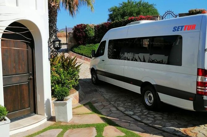 Round Trip Airport SJD to Cabo San Lucas/ Arrival and Departure - Convenient Pickup at Los Cabos Airport for International Flights