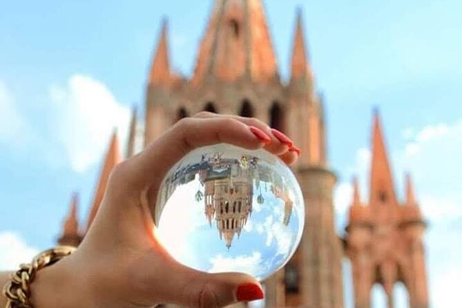 Round Trip Airport Transfer by Sedan Vehicle - The Service Provider: Transportes MX