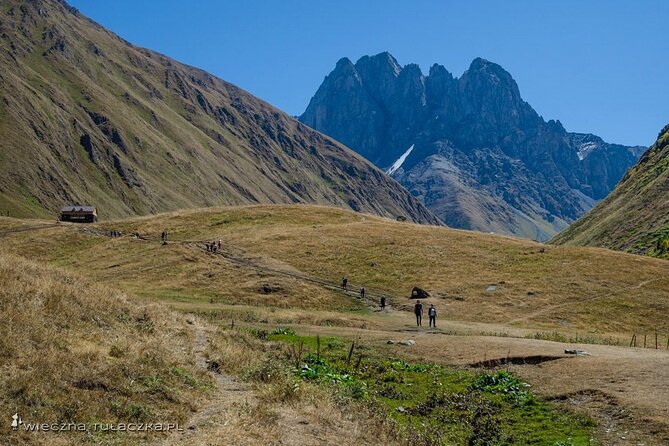 Round Trip Bus Transfer to Juta from Kazbegi - The safety and reliability of Mountain Freaks’ service