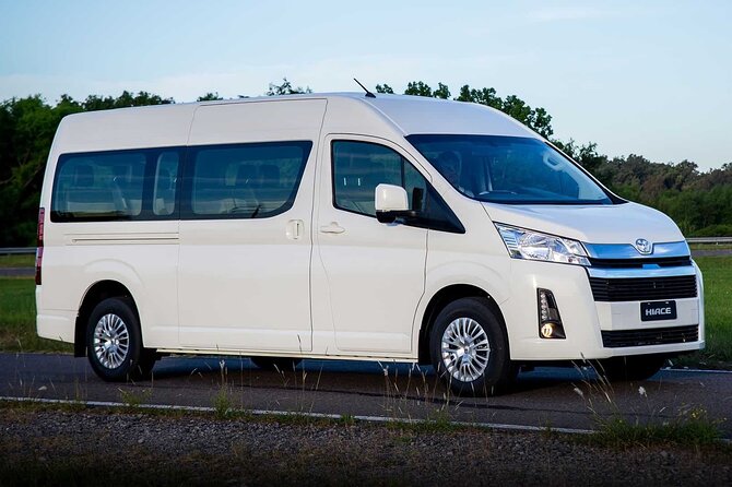 Round Trip Private Transportation from Cancun Airport up 4 People - Efficient and Private Cancun Airport Transfers for Up to 4 People