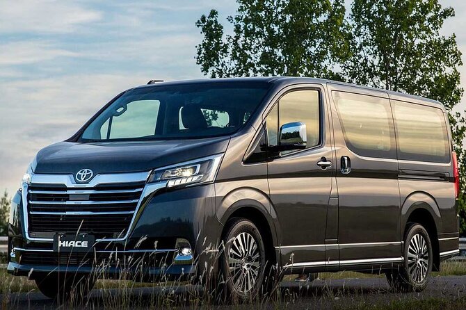 Round Trip Private Transportation from Cancun Airport up 4 People - Meeting Point at Cancun Airport and Pickup Logistics