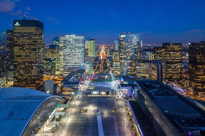 Round-trip Transfer Airport - La Defense - Airport CDG or ORY - Efficient and Comfortable Airport Transfers from Paris to La Defense and Back