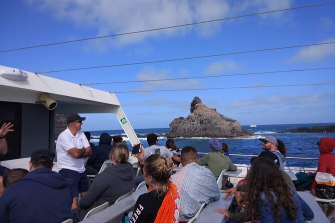 Roundtrip Ferry Transfer to La Graciosa with Free Wifi - Convenient Booking and Private Parking at Orzola