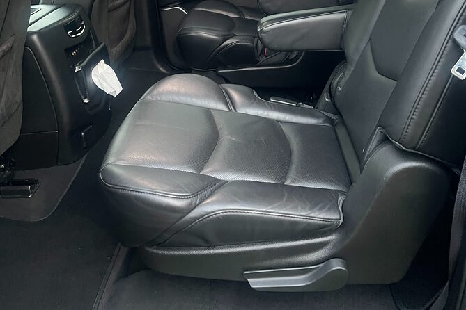 Roundtrip Private Transfer Vancouver Airport (YVR) - Whistler - Comfort and Punctuality in the Vehicle