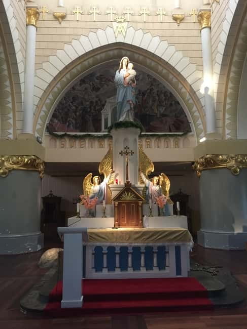 Route of John Paul II: Hill of Crosses, Tytuvenai & Siluva - Who Will Appreciate This Tour Most