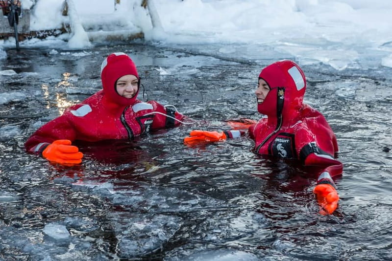 Rovaniemi: Arctic Ice Floating Experience - The Experience of Floating Between the Ice Blocks