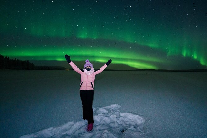 Rovaniemi: Aurora Hunt with Photograph & money back guarantee - The Role of Photography in the Aurora Hunt