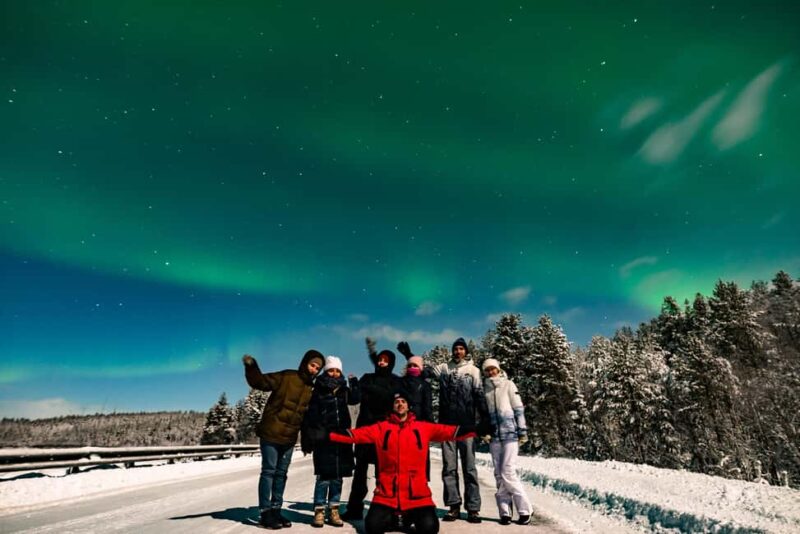 Rovaniemi: Aurora Hunting Photography Tour with BBQ Snacks - What the Reviews Say About This Tour
