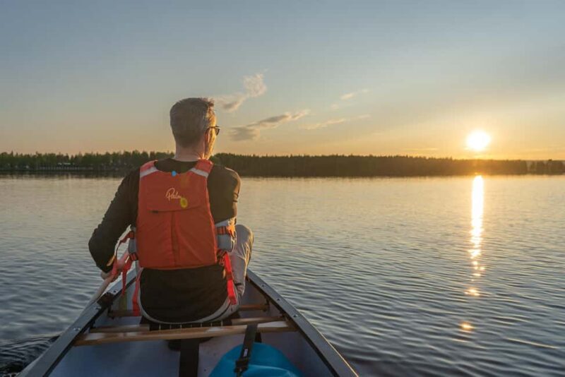Rovaniemi: Canoe Trip under the Midnight Sun - Small Group Tours with a Certified Guide