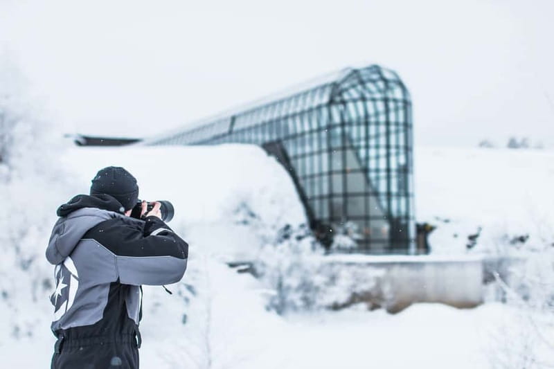 Rovaniemi City Photography Tour - The Stops: Lumberjack Bridge and Arktikum Shore
