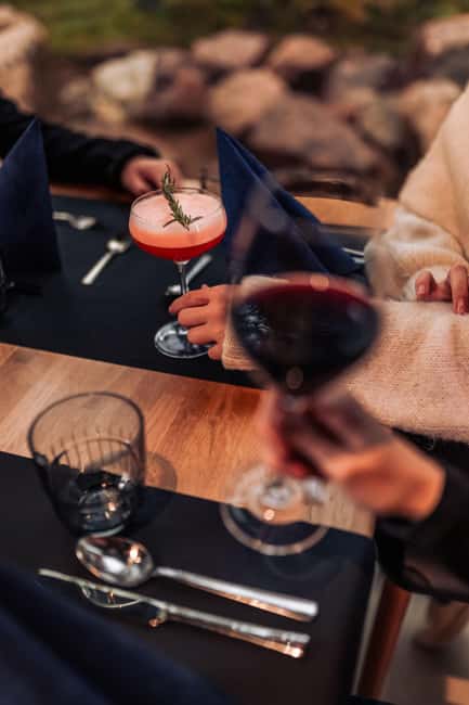 Rovaniemi: Daylight Forest spa,outdoor hot tubs and lunch - Age Restrictions and Accessibility