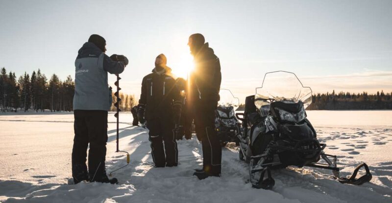 Rovaniemi: Electric Snowmobile Safari Tour with Ice Fishing - Rovaniemi: Electric Snowmobile Safari Tour with Ice Fishing