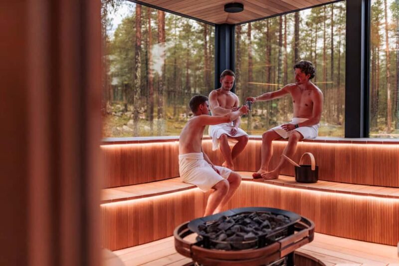 Rovaniemi: Forest Spa, Outdoor hot tubs and bathrobe dinner - The Bathrobe Dinner: Savoring Arctic Flavors