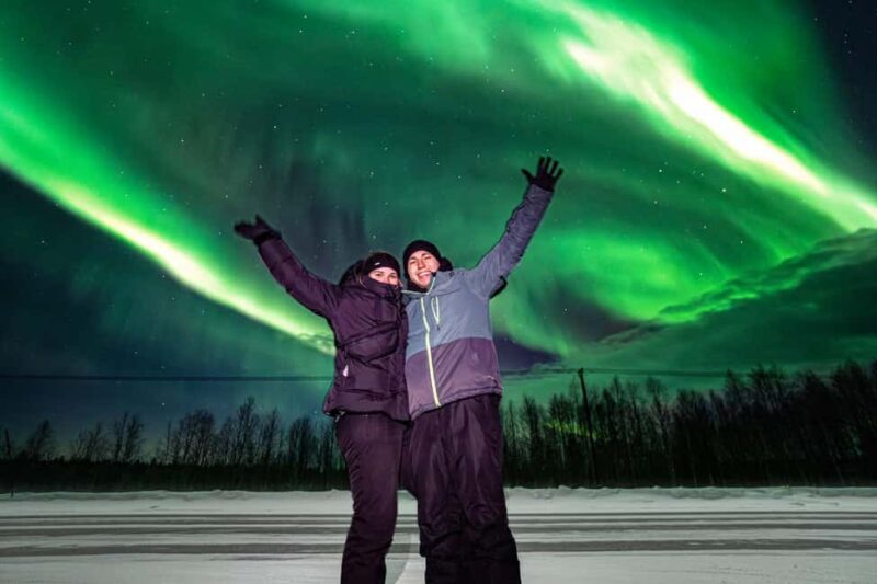 Rovaniemi: Guaranteed Aurora Hunt Group Tour & Photos - Summary of logistics and booking options