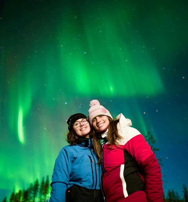 Rovaniemi: Guaranteed Northern Lights & Photography Tour - Practical Tips: What to Pack and Wear