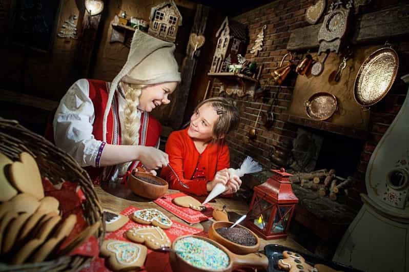 Rovaniemi: Guided Tour of Santa Park with Hotel Transfers - Explore the Christmas Wonderland of Santa Park in Rovaniemi