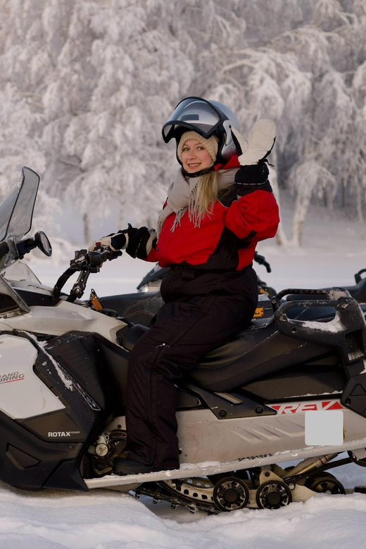 Rovaniemi: Ice Fishing and Snowmobile Tour with Snacks - Ice Fishing in Tranquil Settings