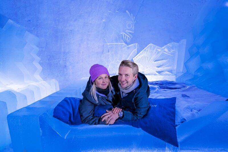 Rovaniemi: Ice sculpting experience with Transfers - Practical Details: What to Bring and Tour Limitations