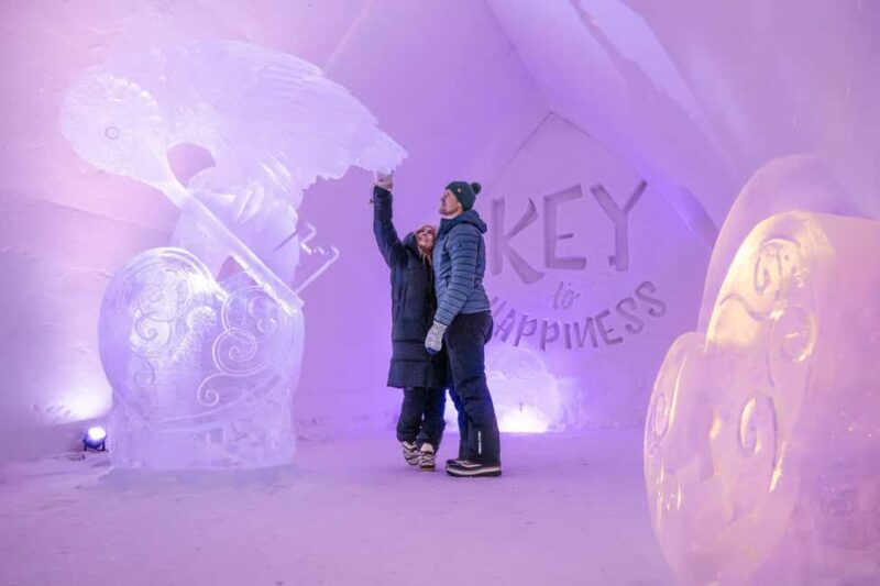 Rovaniemi: Ice sculpting experience with Transfers - The Guides: Knowledgeable and Friendly