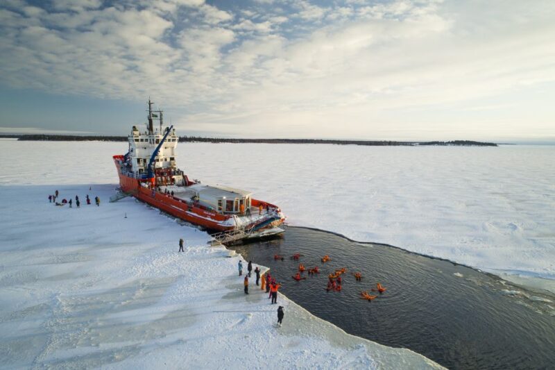 Rovaniemi: Icebreaker Cruise, Lunch, Ice Floating & Transfer - Safety and Weather Considerations