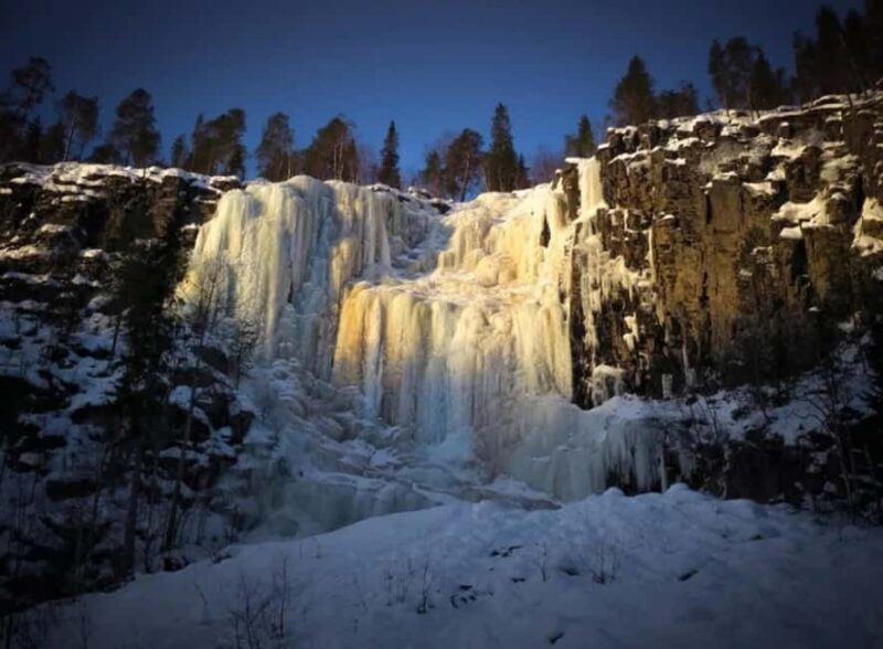 Rovaniemi: Korouoma Wilderness Cafés Icefall Tour and Lunch - Food Quality and Local Flavors