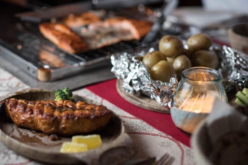 Rovaniemi: Lappish Evening Experience with Dinner - How the Tour Begins: Hotel Pickup and Arctic Lake Arrival