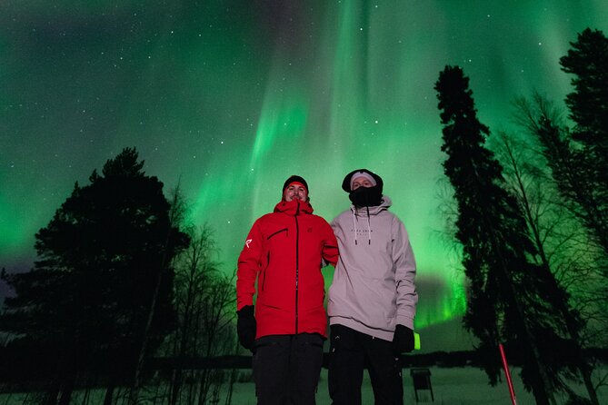 Rovaniemi: Northern Lights Pro Guaranteed - Unlimited (PRIVATE) - Physical Requirements and Accessibility