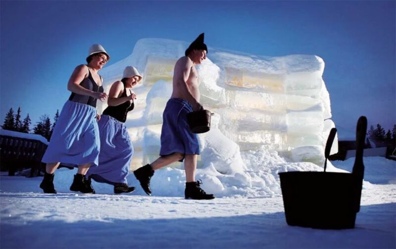 Rovaniemi: Northern Lights Trip with Arctic Sauna & Jacuzzi - Ice Swimming in the Frozen Lake