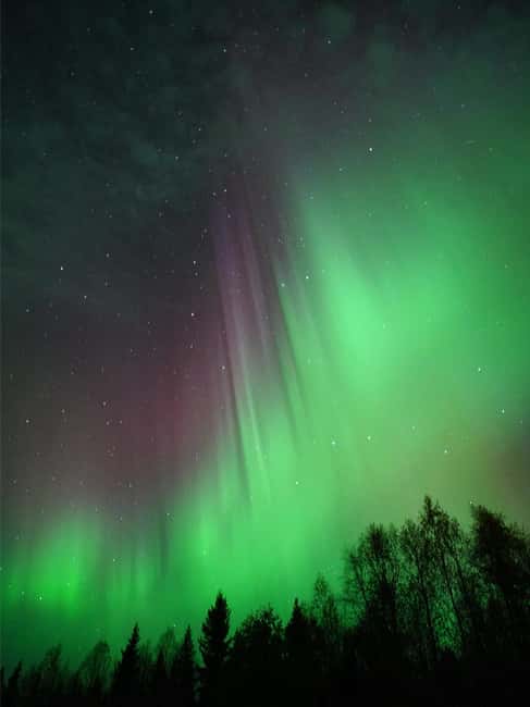 Rovaniemi: Private Northern Lights Tour in Chevrolet Camaro - The Unique Experience of a Chevrolet Camaro in the Arctic Night Sky