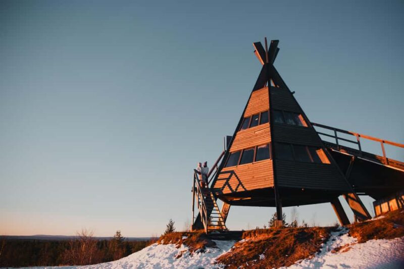 Rovaniemi: Private Photoshoot Experience in Lapland - The Experience: Personalized Guidance and Scenic Walks