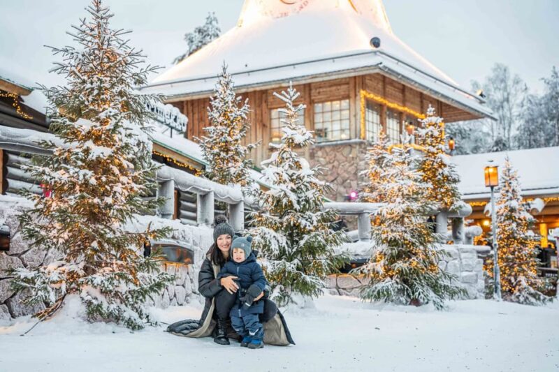 Rovaniemi: Private Pro Photoshoot in Santa Claus Village - What You Can Expect to Receive: 20-30 Digital Photos