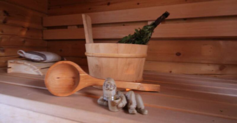 Rovaniemi: Private Sauna, Jacuzzi and Dinner - A Delicious Traditional Dinner with Local Flavors