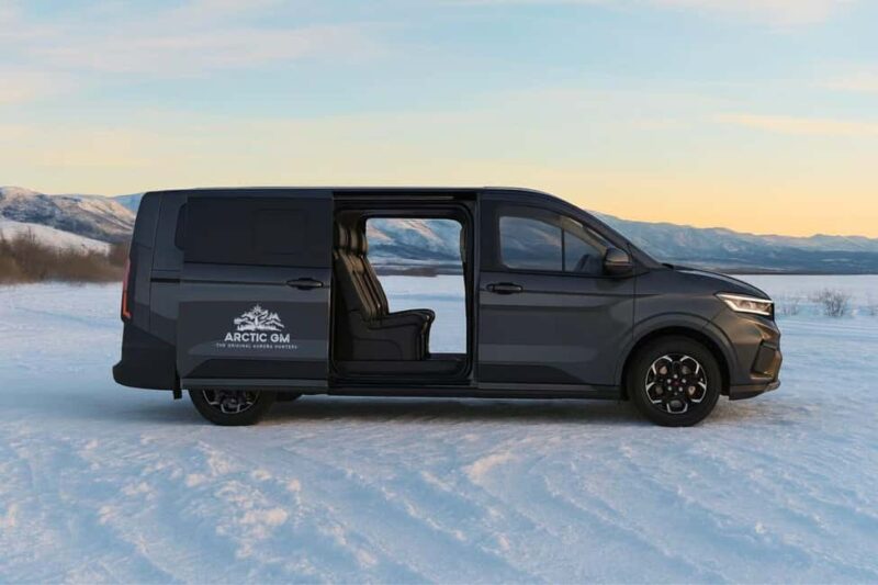 Rovaniemi: Riisitunturi Tykky Trees Wilderness Hike & BBQ - Modern Transportation in 2025 Ford 4×4 Vans