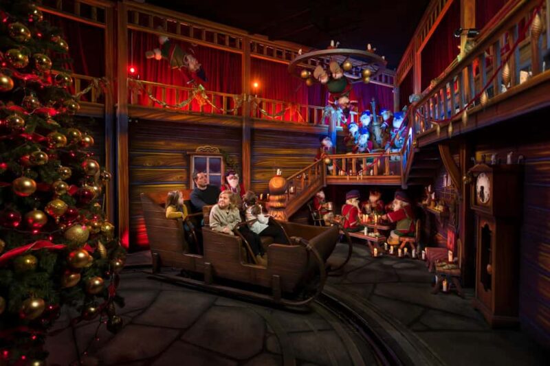 Rovaniemi: SantaPark Home Cavern of Santa Claus Experience - Experience the Enchantment of SantaPark in Rovaniemi