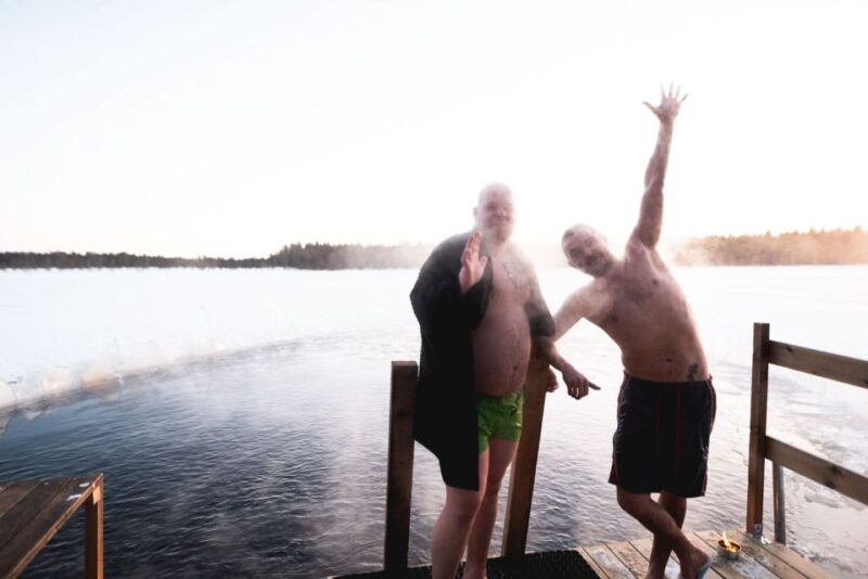 Rovaniemi: Sauna & Ice Swimming Tour with Dinner and Aurora - Physical Requirements and Suitability