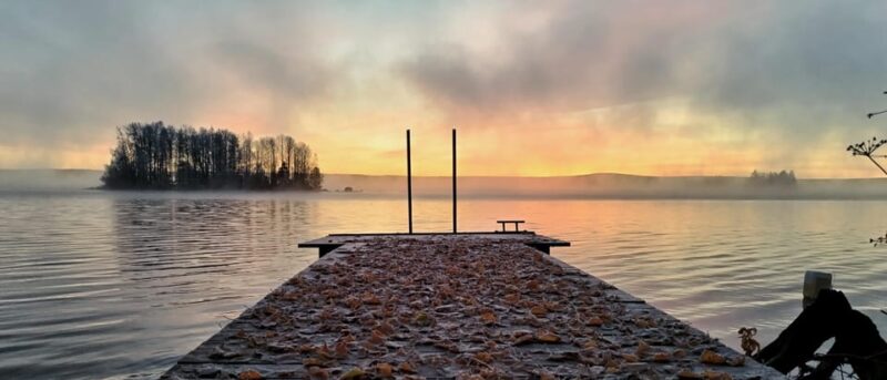 Rovaniemi: Traditional Sauna and Ice Swimming Experience - The Ritual of Hot and Cold: Sauna and River Dips
