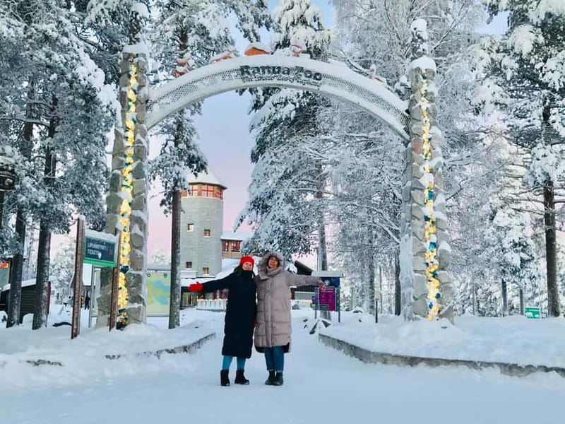 Rovaniemi: Trip to Ranua Zoo with Tickets - Scenic Winter Journey to Ranua Zoo with Uncle Alex