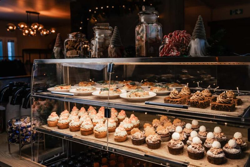 Rovaniemi Winter Activities & Northern Lights! - Additional Shopping and Refreshments