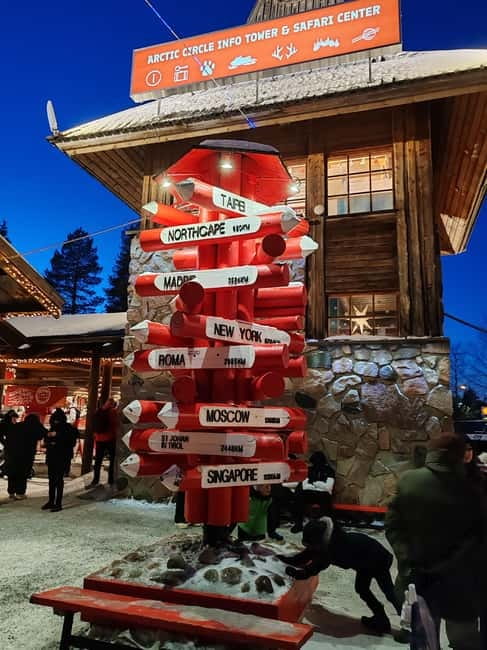 Rovaniemi:Santa Claus Village Guided Tour with Santa's gift - Discover the Magic of Santa Claus Village in Rovaniemi