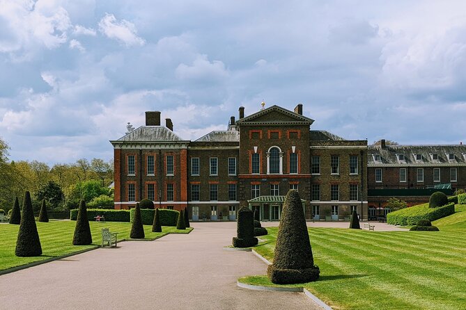 Royal Afternoon Tea & Walk at Kensington Palace - Pricing and Booking Considerations