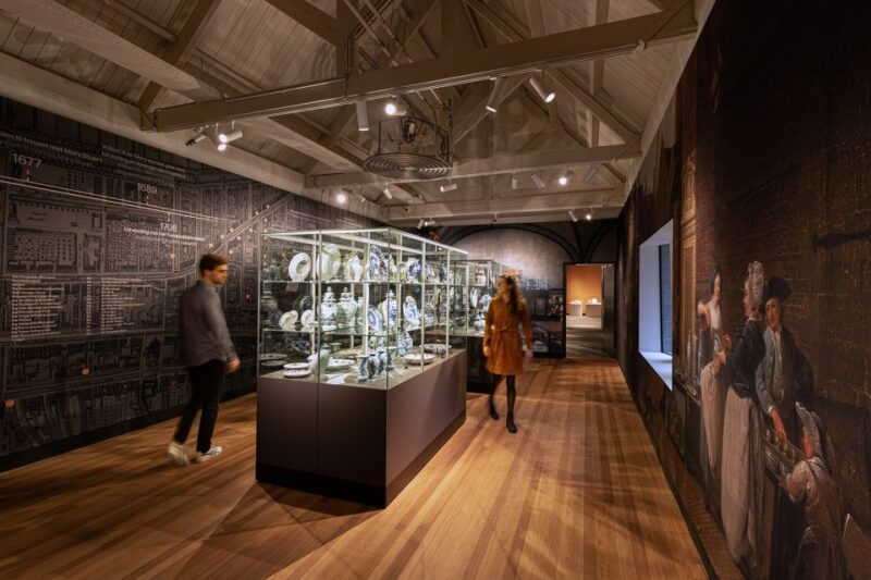 Royal Delft: Delftblue Factory and Museum - Admiring the Stunning Building and Garden Courtyard