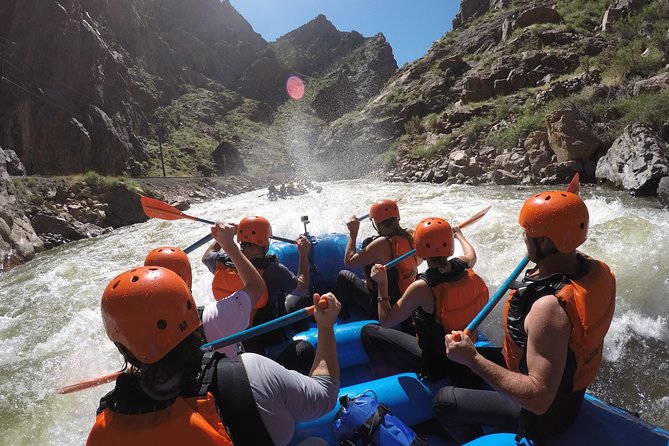 Royal Gorge Half Day Rafting in Cañon City (Free Wetsuit Use) - Navigating the Arkansas River Rapids