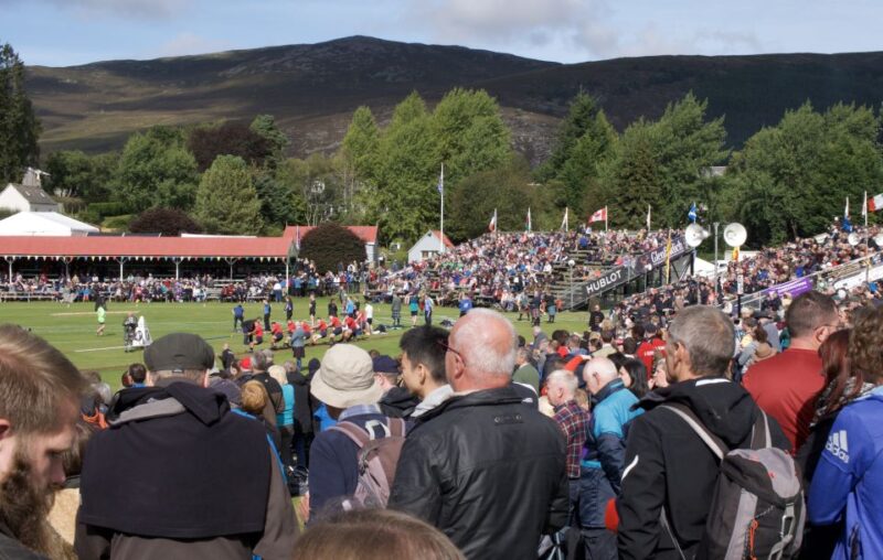 Royal Highland Braemar Gathering, transfer from Edinburgh - Experience the Royal Highland Braemar Gathering with Comfortable Transport from Edinburgh