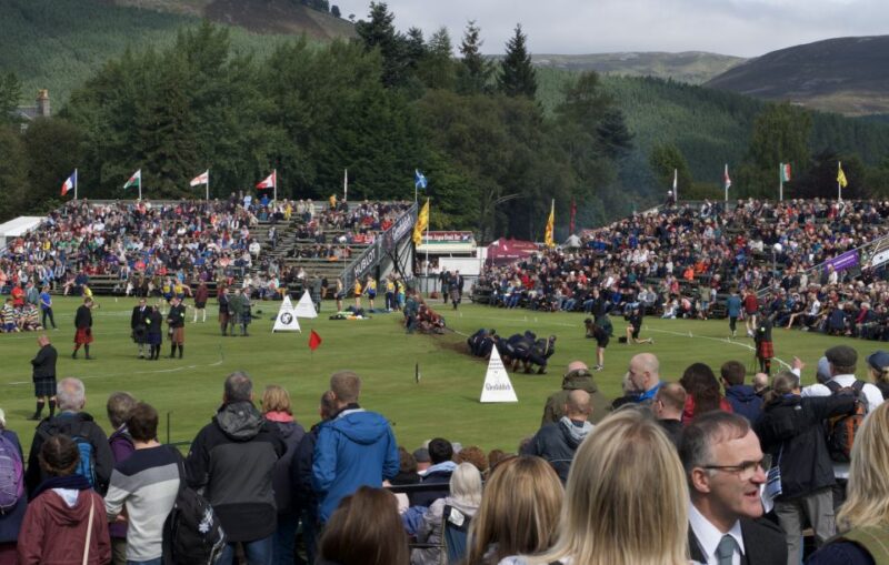 Royal Highland Braemar Gathering, transfer from Edinburgh - Insightful Guides and Smooth Transportation
