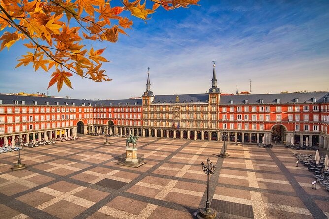 Royal Madrid Private Walking Tour: Palaces & Plazas - Explore Madrid’s Regal and Vibrant Streets on a Private Walking Tour