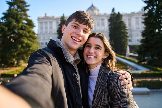 Royal Madrid Private Walking Tour: Palaces & Plazas - Key Points