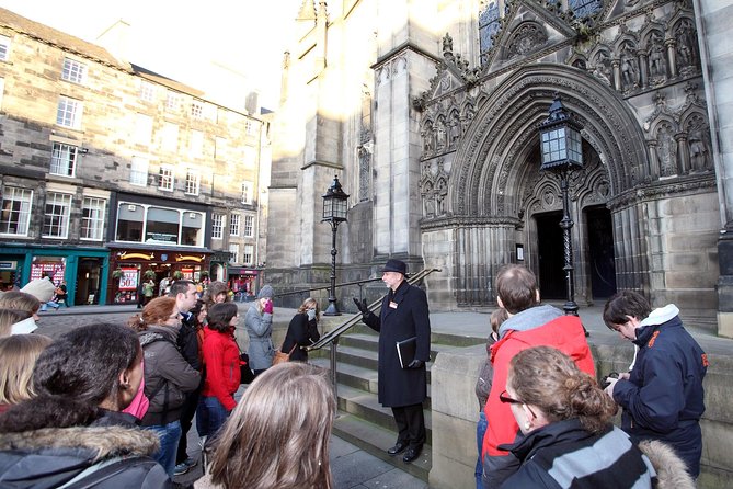 Royal Mile and Edinburgh Castle - Small Group Walking Tour - Practical Details: Meeting Point, Group Size, and Accessibility