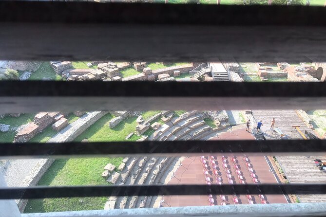 Royal Palace, Armory and Chapel of the Shroud with local Guide - The Turin Cathedral and its Connection to the Holy Shroud