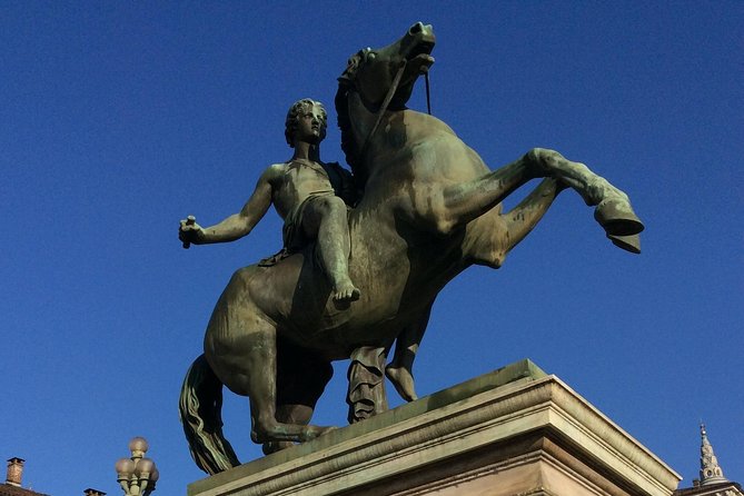 Royal Palace, Armory and Chapel of the Shroud with local Guide - Accessibility and Physical Requirements